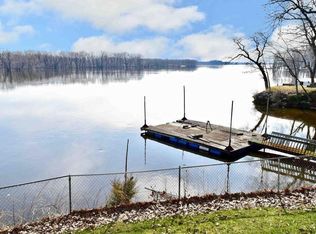 25542 Pelican Ln, Winona, MN 55987