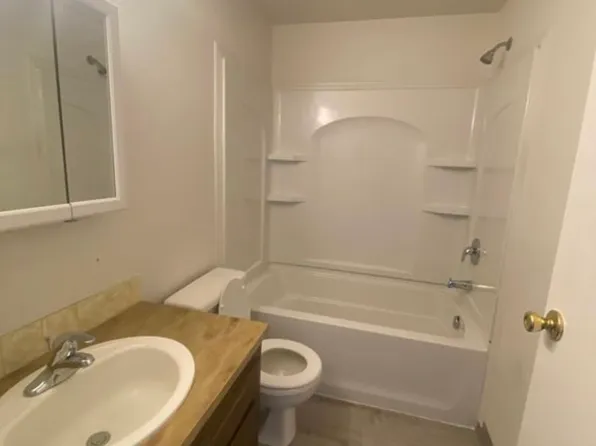 517 N 27th Ave #A-b, Yakima, WA 98902
