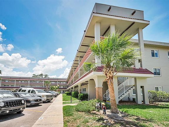 2nd image of 2072 Australia Way W APT 32