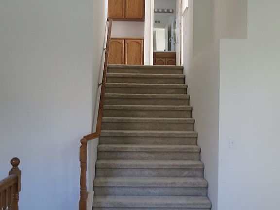 3rd image of 8595 Traynor Way