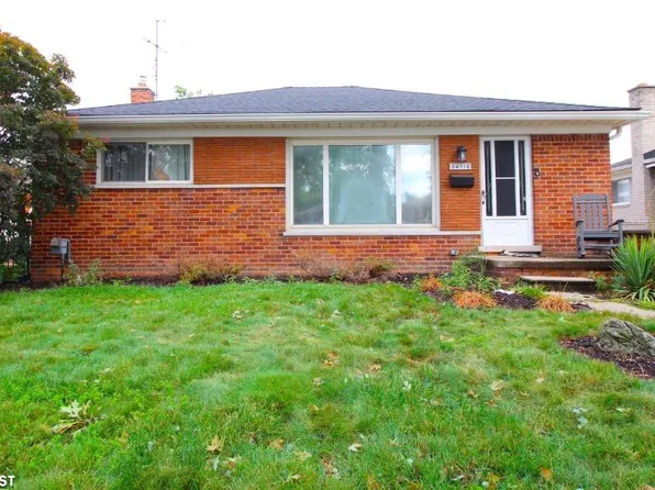 24914 Raven Ave, Eastpointe, MI 48021