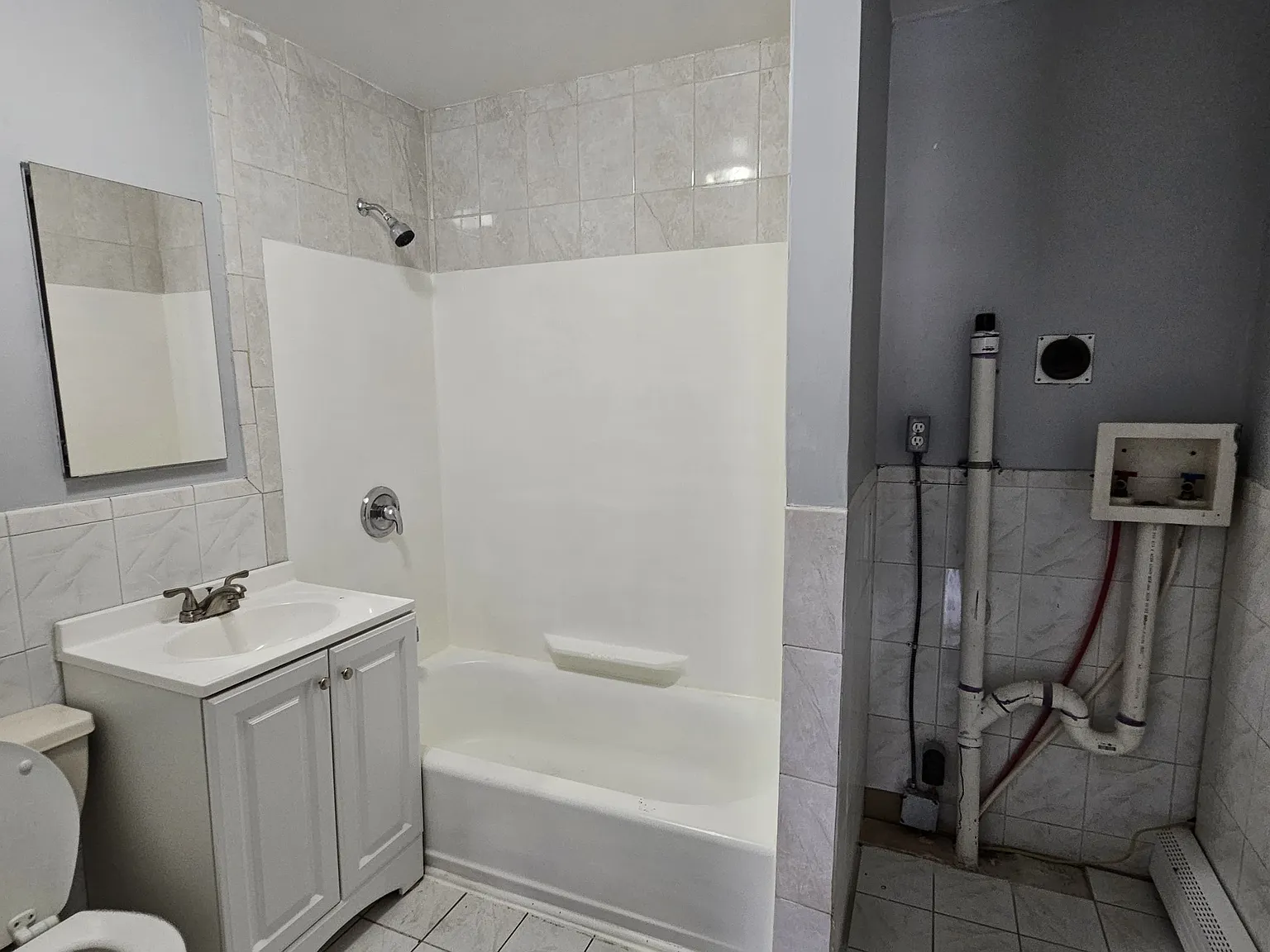 3 bed, $2,195 — Photo 4