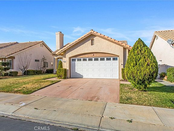 3rd image of 5891 Riviera Ave