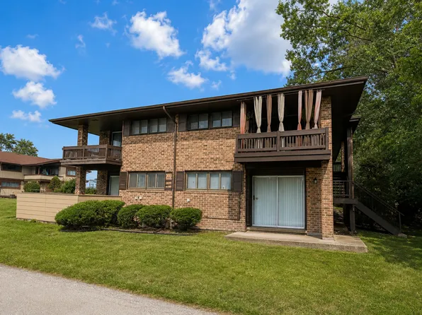 19428 Oak Ave Unit 83, Country Club Hills, IL 60478