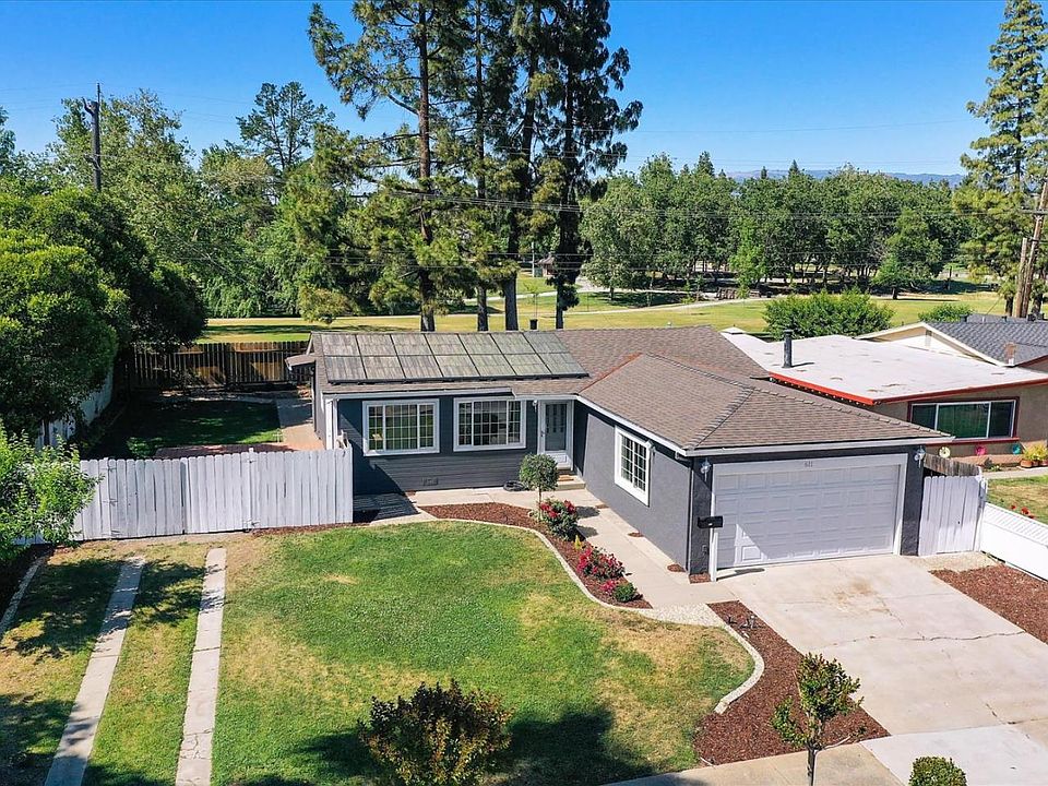 1st image of 611 Arnold Dr