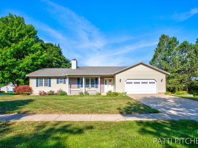 1107 S Griffin St, Grand Haven, MI, 49417