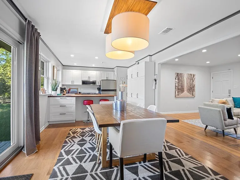 7001 Blue Bird Dr — Photo 14