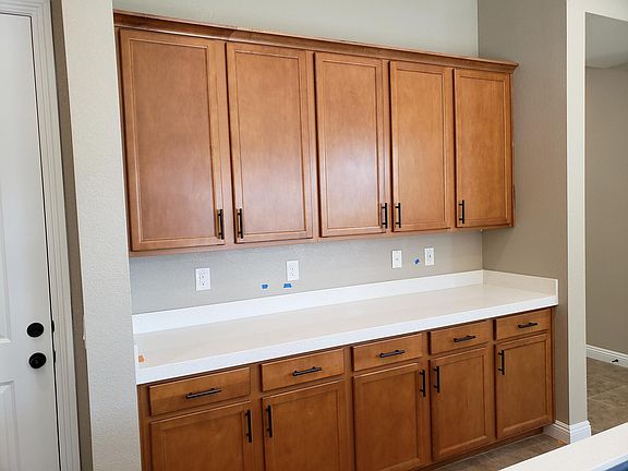 5th image of 4715 Beautify St