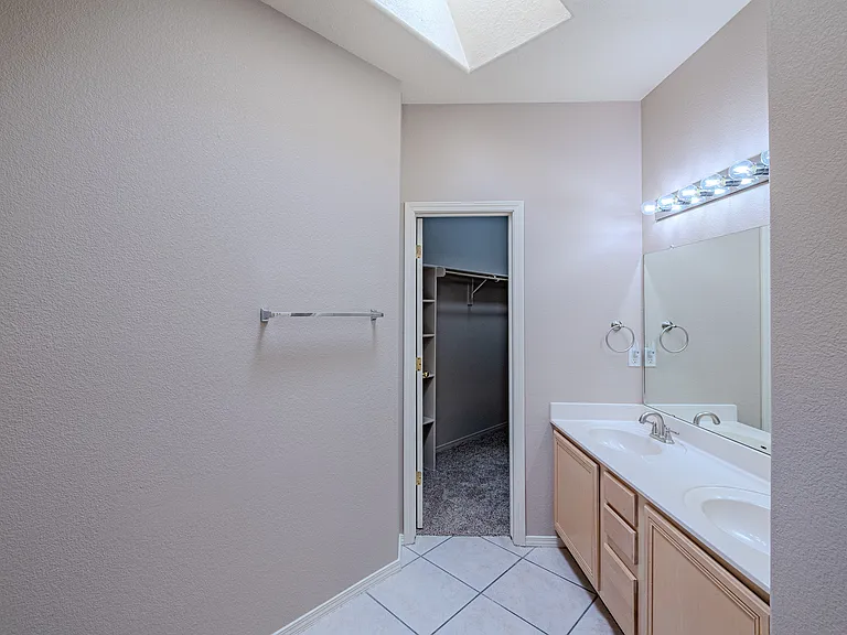 1124 Calle Corvo NE — Photo 20