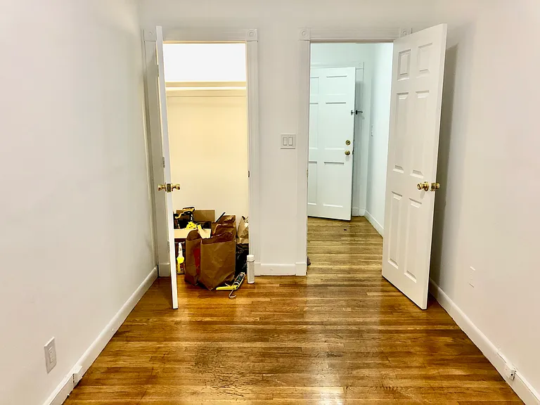 49 Gloucester St #6 — Photo 8