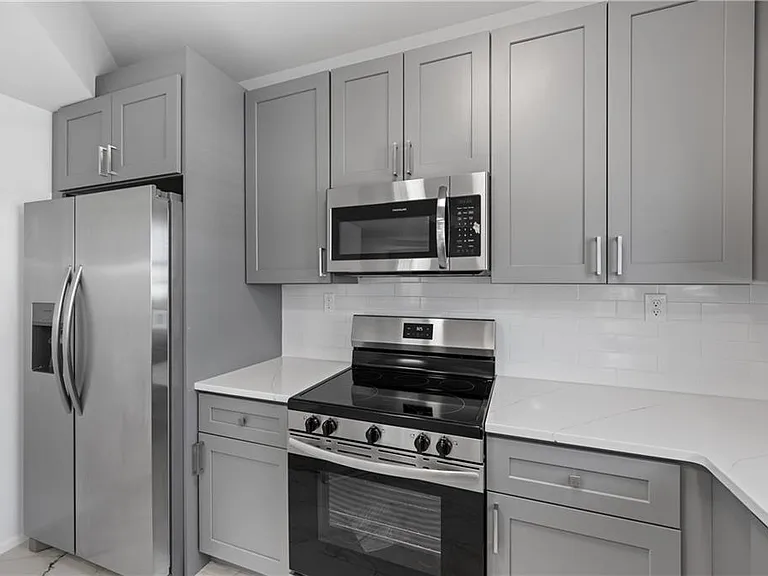 567 Winton Ter NE #A — Photo 10