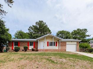 2658 Dumbarton Rd, Fayetteville, NC 28306