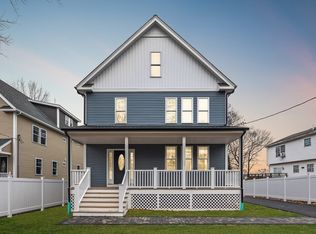119 Neponset Ave, Hyde Park, MA 02136