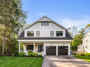 40 Carver Rd, Wellesley, MA 02481