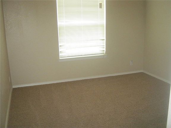 2nd image of 5613 Ireland Dr