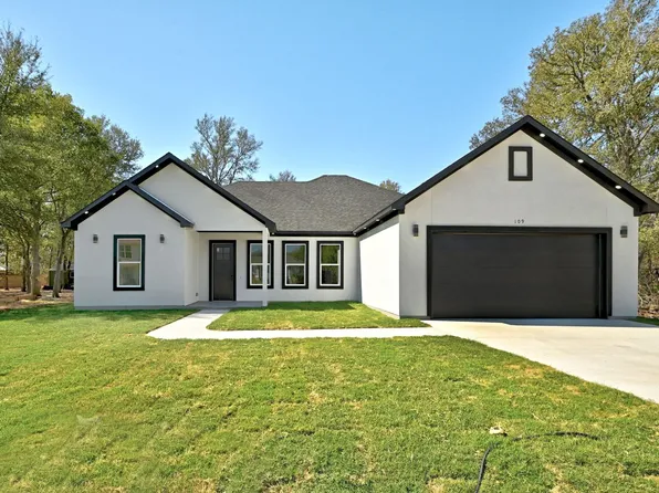 109 Kawainui Ln, Bastrop, TX 78602
