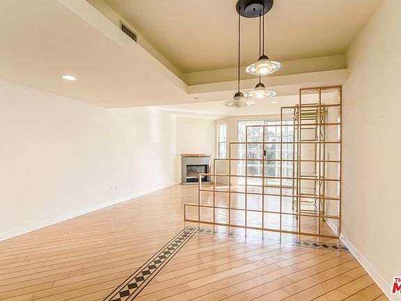 3rd image of 171 N Church Ln APT 608