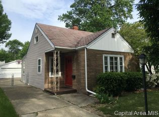 2217 S Pasfield St, Springfield, IL 62704