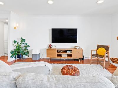 8828 Pershing Dr APT 205, Playa Del Rey, CA, 90293