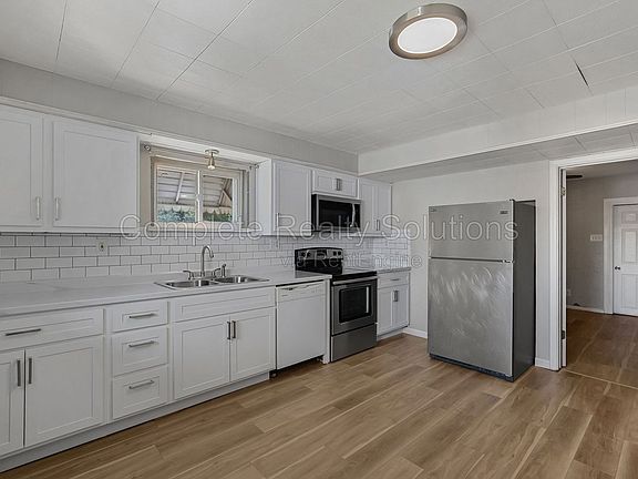 4th image of 4078 Meramec St