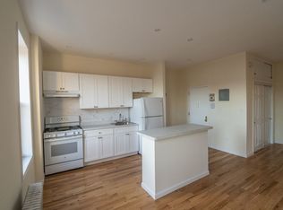 566 Leonard St APT 3F, Brooklyn, NY 11222