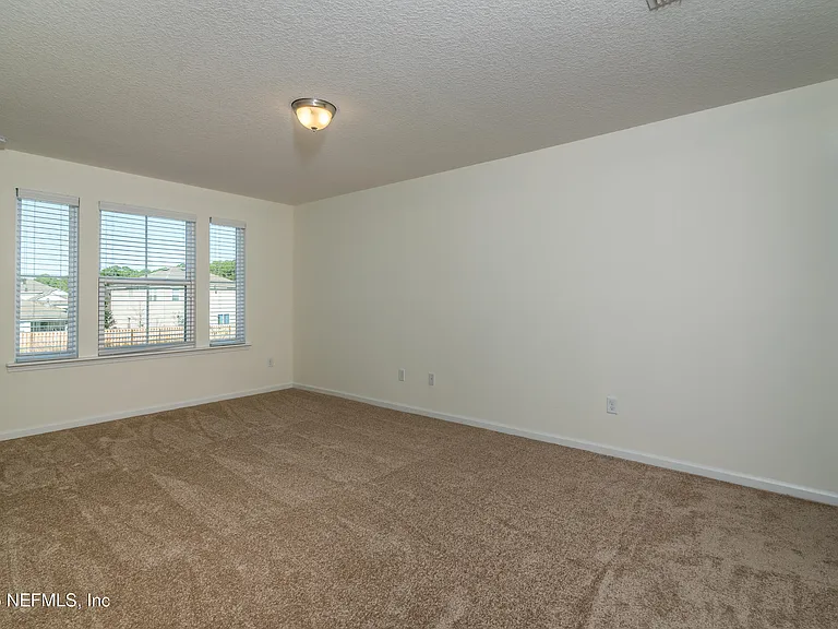 129 Moultrie Village Ln — Photo 12