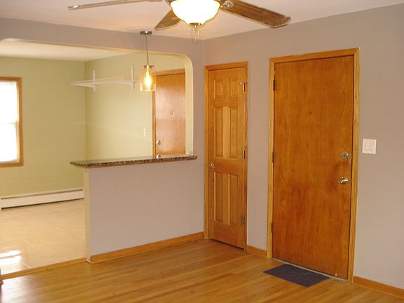5th image of 8000 W Grand Ave #2N