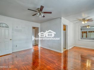 1963 College Cir S, Jacksonville, FL 32209