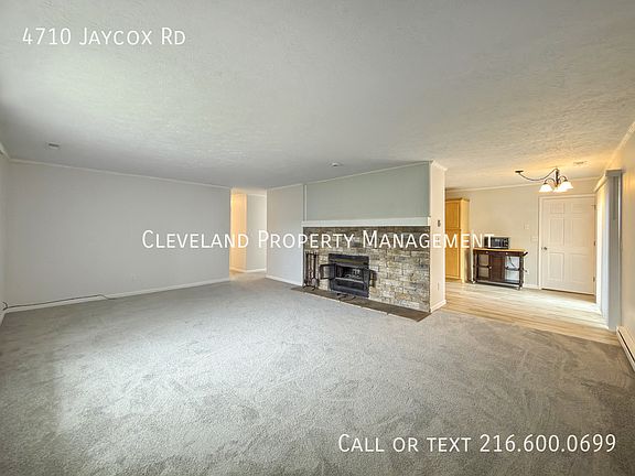 3rd image of 4710 Jaycox Rd
