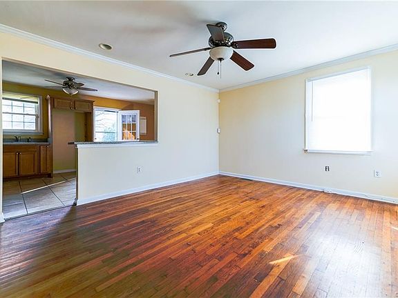 5th image of 1613 Bryan St