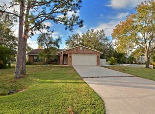 808 Tulip Dr, Sebastian, FL 32958