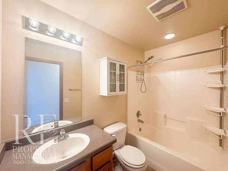 21050 Brevik Pl NW — Photo 28
