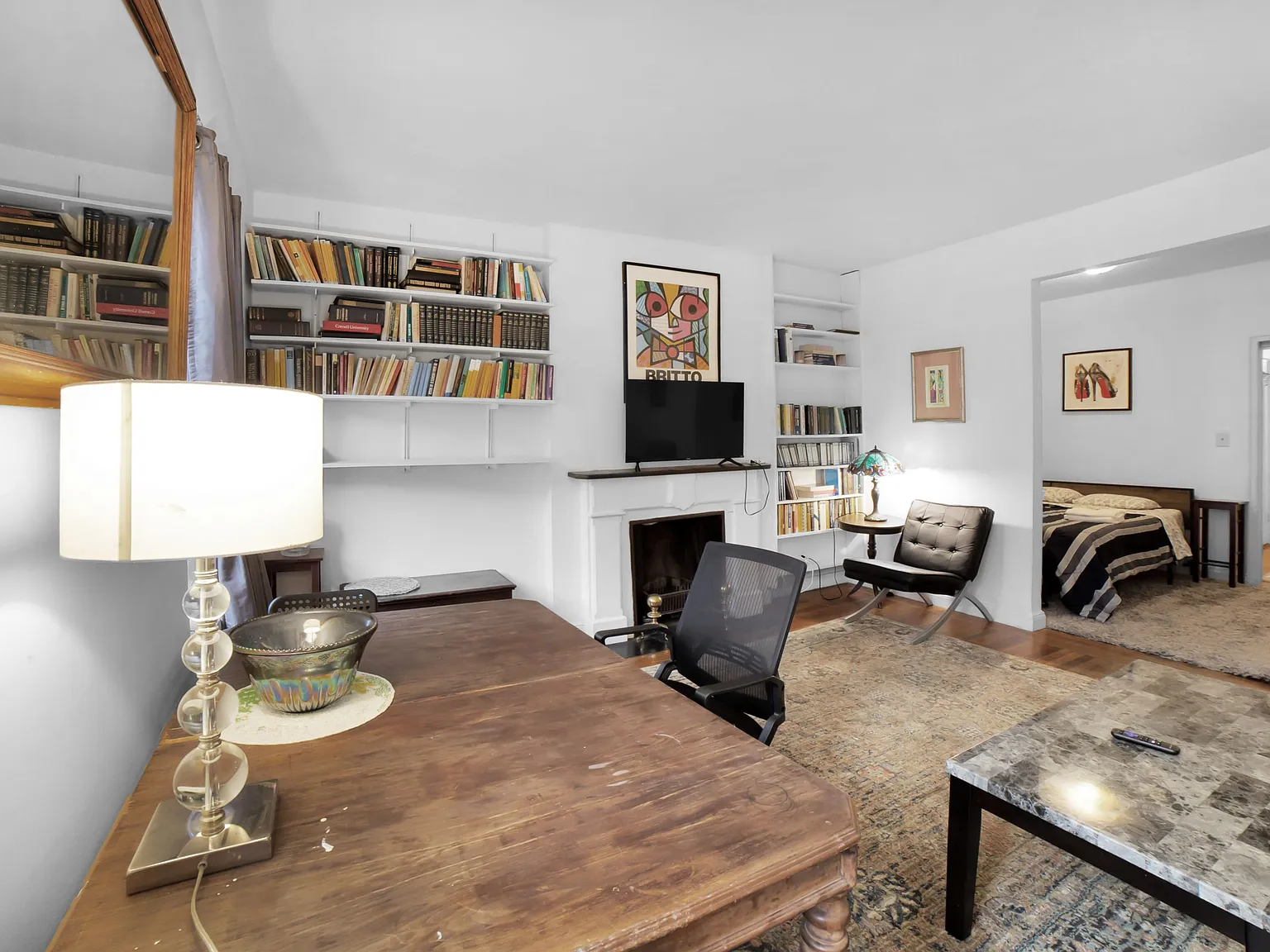 252 East 74th Street — Photo 2