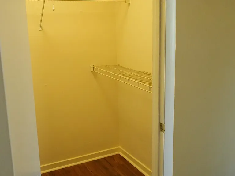 220 Harpers Mill Ct — Photo 28
