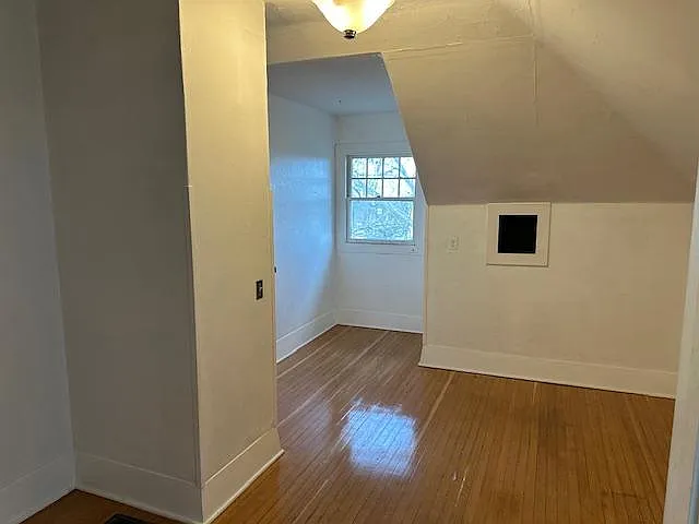 2229 NW Everett St #8 — Photo 4