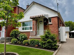 32 Belgravia Ave, Toronto, ON M6E 2M5