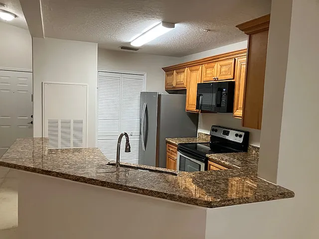 7667 N Wickham Rd #1010 — Photo 2