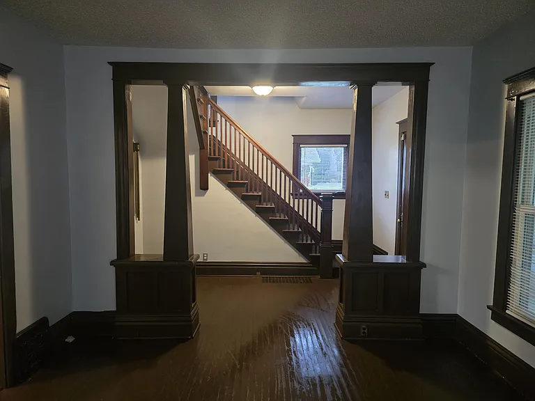 31 Eldredge St — Photo 8