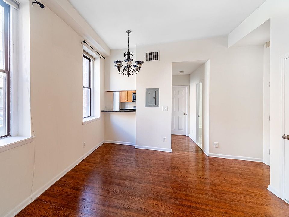 1st image of 186 Wayne St APT 328D