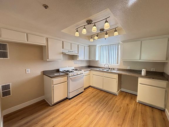2nd image of 14850 Arrow Blvd #12