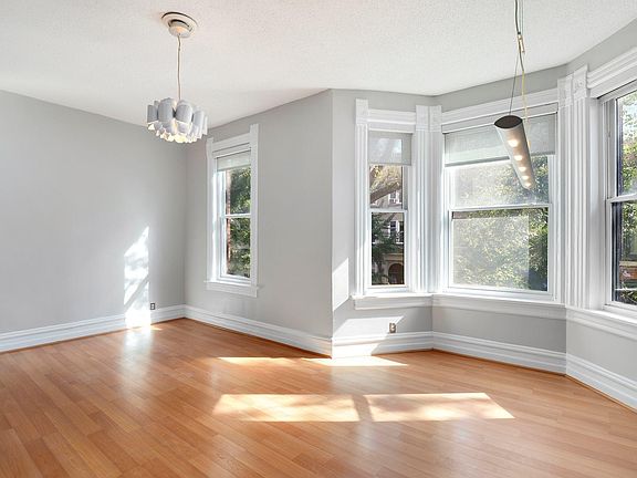 2nd image of 730 W Aldine Ave #2
