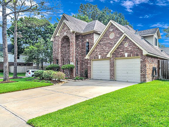 3rd image of 3403 Baden Oaks Ct