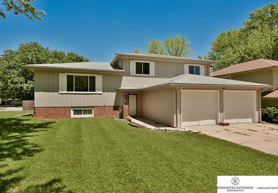 1st image of 3208 Redwing Dr