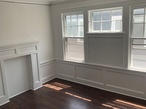 4th image of 29 Boyden Pkwy S #R2