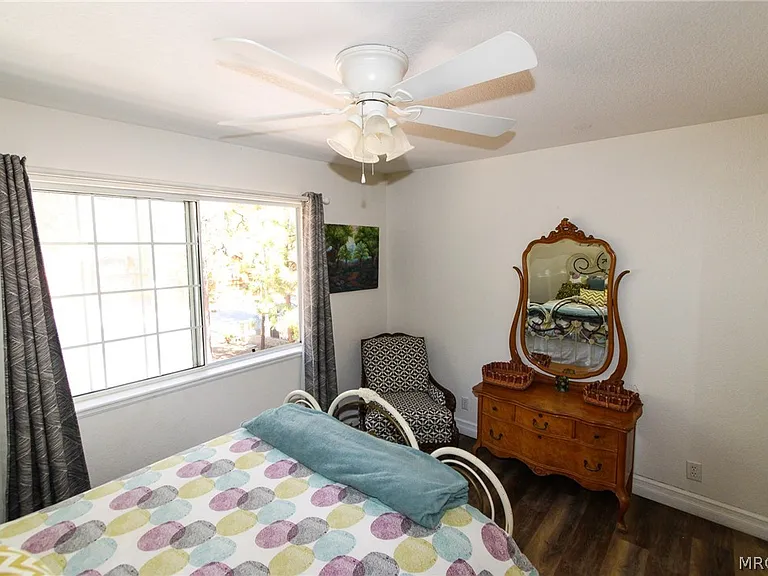 42109 Evergreen Dr — Photo 32