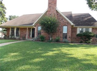 1301 Danish Dr, Grand Prairie, TX 75050