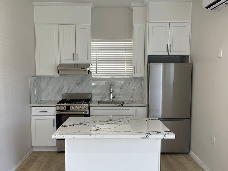 1st image of 8041 Morse Ave