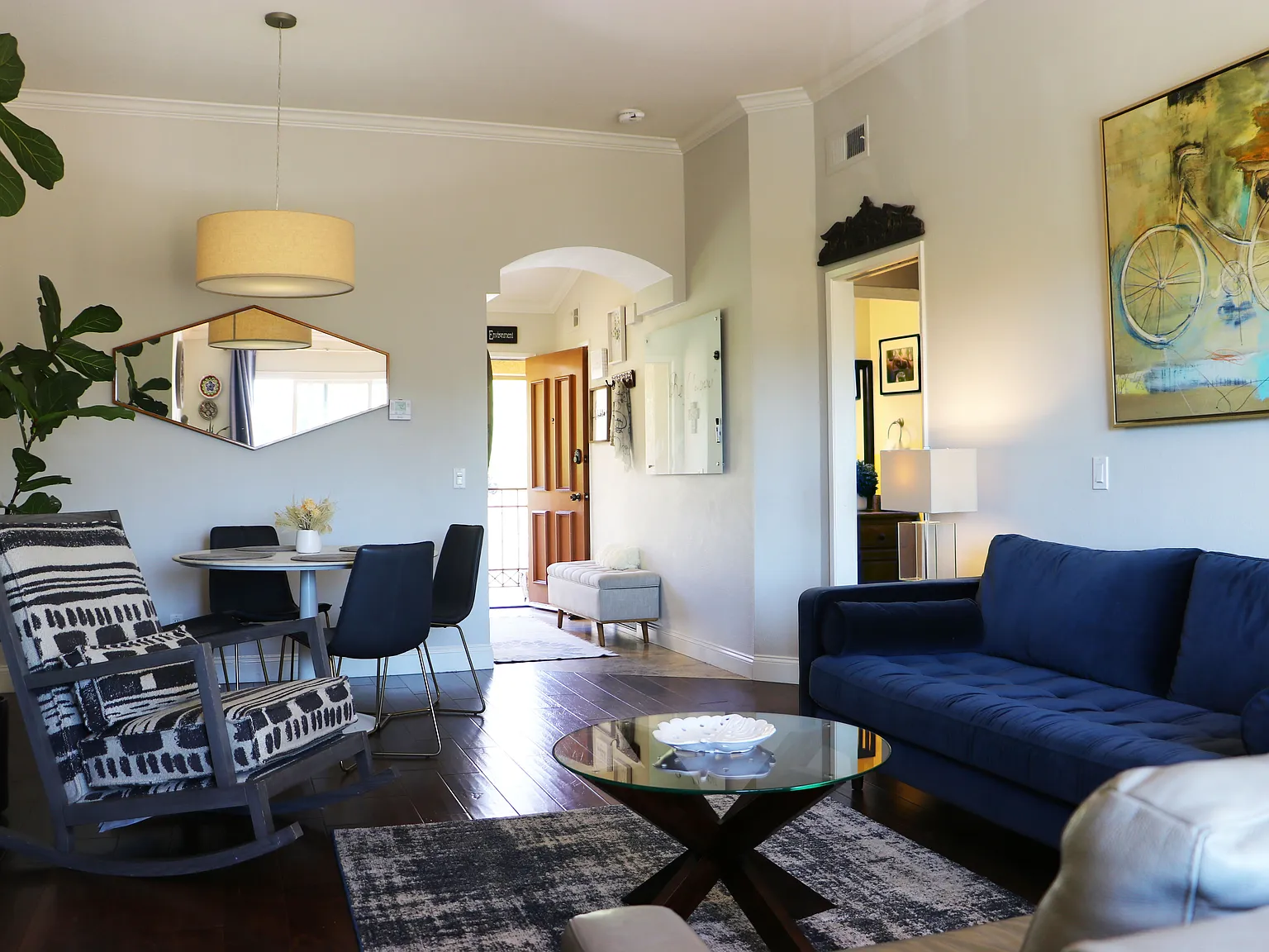 1 bed, 800 sqft, $3,100 — Photo 1