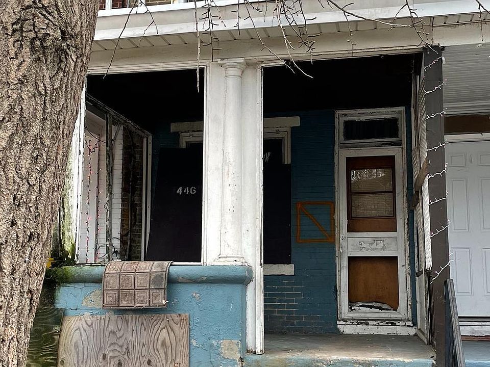 2nd image of 446 Garfield Ave
