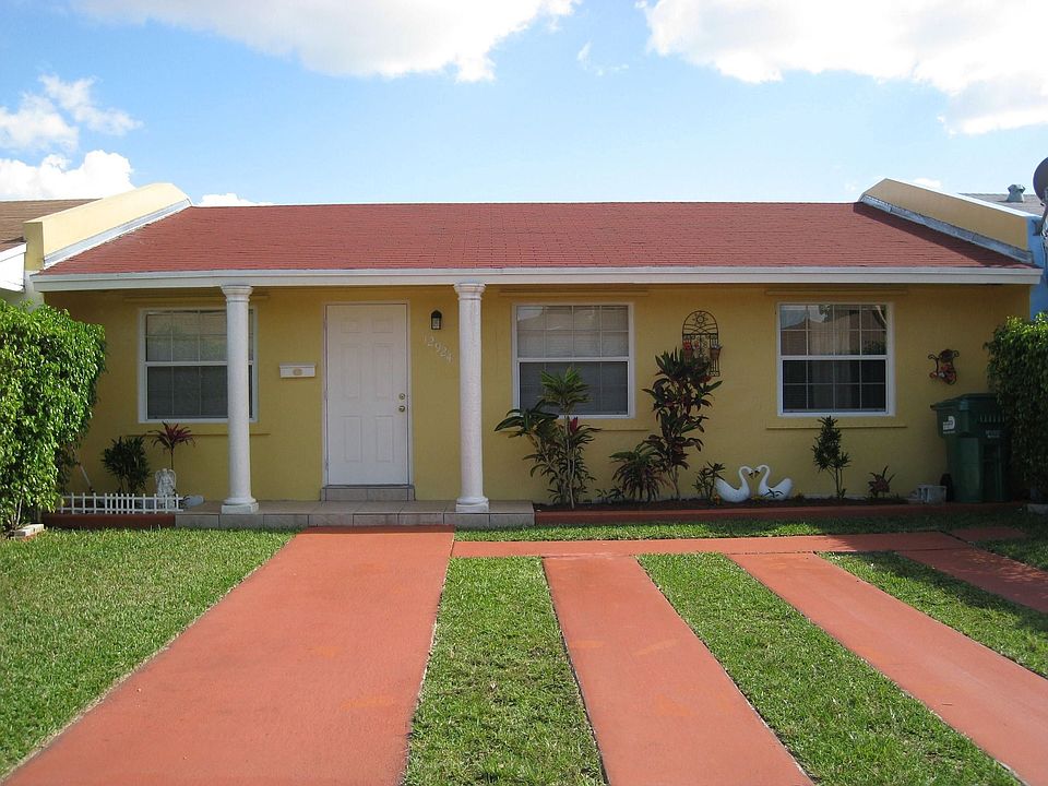 Beautiful Townhouse!